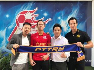 Ryuji Utomo Resmi Bergabung dengan Tim Liga 2 Thailand Ryuji Utomo Resmi Bergabung dengan Tim Liga 2 Thailand