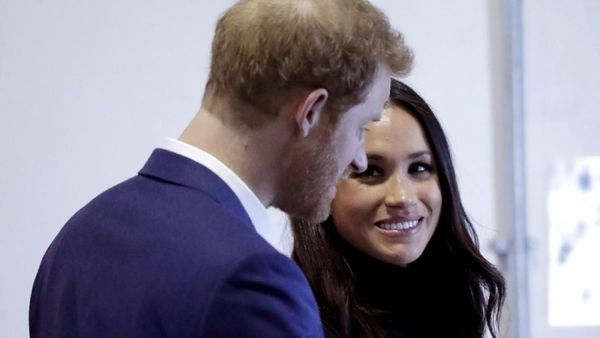 Mesra Banget, Tatapan Penuh Arti Meghan Markle untuk Pangeran Harry