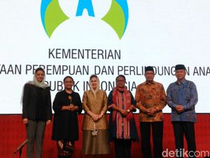 Menteri Yohana: Ibu Rumah Tangga Berperan Selesaikan Banyak Konflik