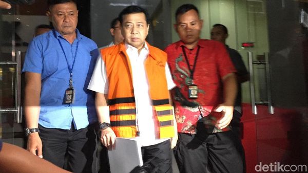 Foto: Map Putih dan Setya Novanto yang Segera Disidang