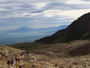 Gunung Papandayan, Si Cantik Asli Garut