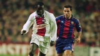 Paris Saint-Germain (1994/95). Hasil 6 menang, 12 gol, 3 bobol. Foto: Clive Mason/Getty Images