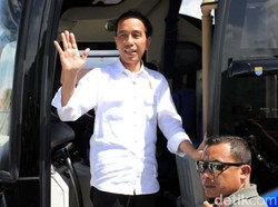 Jokowi Janji Selamatkan Sungai Citarum