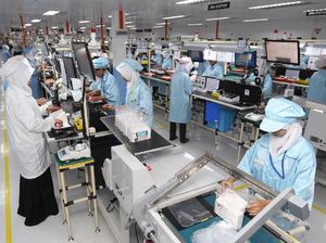 Industri Manufaktur Setor Pajak Rp 103 Triliun Industri Manufaktur Setor Pajak Rp 103 Triliun