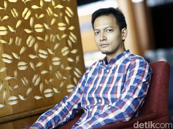 Fedi Nuril Merasa Ikatan Batinnya dengan Sang Istri Sangat Kuat