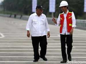 Jokowi yang Serba Cepat Bangun Jalan Tol