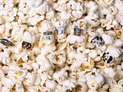Keren! Seniman Ini Melukis Spiderman dan X-Men di Atas Popcorn