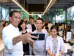 Jokowi Masuk Top 10 Pemimpin Dunia yang Sering Dibicarakan