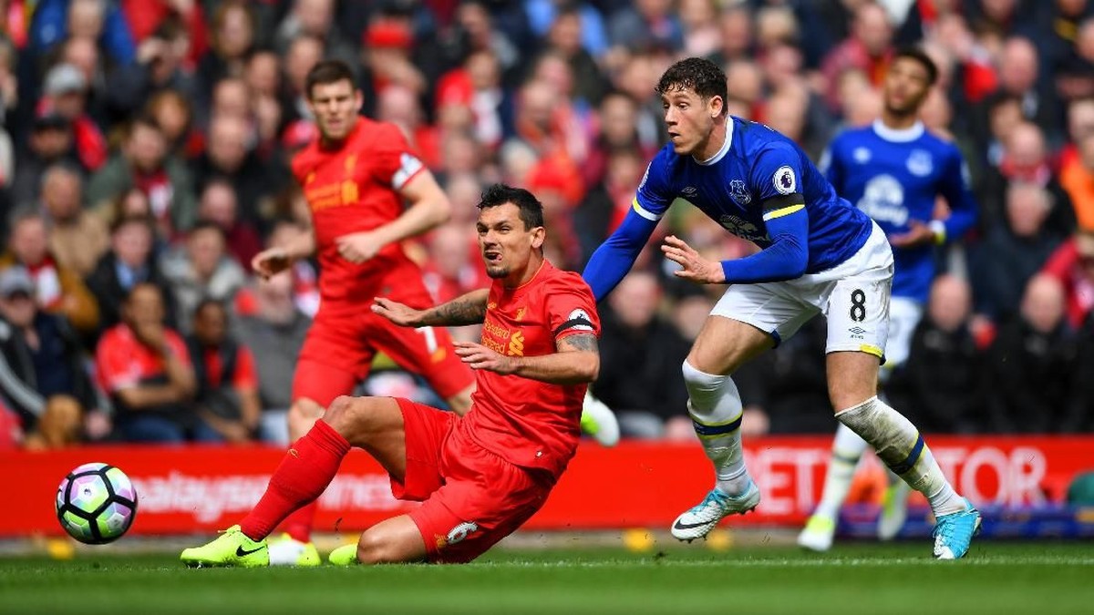 Liverpool akan bertemu Everton di babak ketiga Piala FA (Gareth Copley/Getty Images)