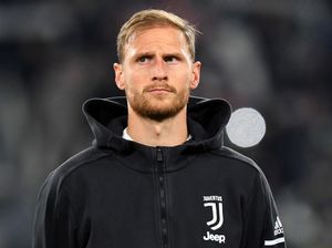 Betapa Kecewanya Hoewedes karena Cedera Lagi