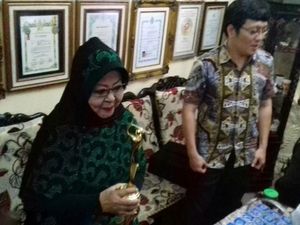 Terima AMI Award, Waldjinah Tak Menyangka Terima AMI Award, Waldjinah Tak Menyangka