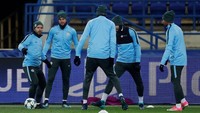 Basel vs Manchester City. Basel kalah 1-2 pada leg pertama di Basel, City menang 3-0 pada leg kedua di Manchester. City lolos dengan agregat 5-1. (Foto: Reuters/Andrew Couldridge)