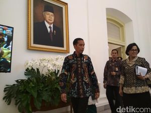 Jokowi Serahkan DIPA 2018, Lelang Proyek Bisa Dimulai Jokowi Serahkan DIPA 2018, Lelang Proyek Bisa Dimulai