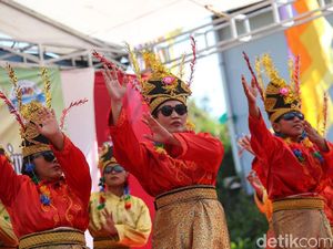 Melihat Gemulainya Penyandang Disabilitas Menari Melihat Gemulainya Penyandang Disabilitas Menari