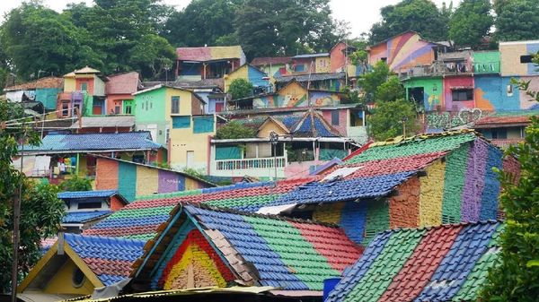 Foto: Kampung Pelangi Semarang yang Mendunia
