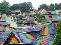 Weekend di Semarang, Wajib ke Kampung Pelangi