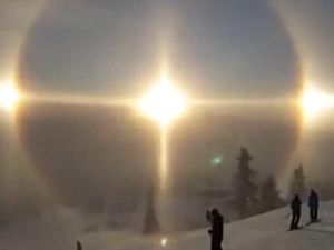 Langka! Ada Sun Dog di Tahun Anjing Tanah