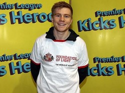 Surat Penyemangat dari Real Madrid buat Penyerang Sunderland