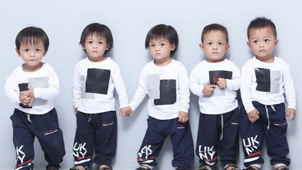 Potret si Kembar 5 AIUEO, Makin Gede Makin Nggemesin!