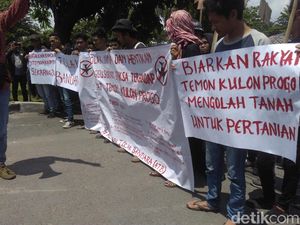 Buntut Penangkapan Aktivis Kulon Progo, Kantor PT AP I Yogya Didemo Buntut Penangkapan Aktivis Kulon Progo, Kantor PT AP I Yogya Didemo