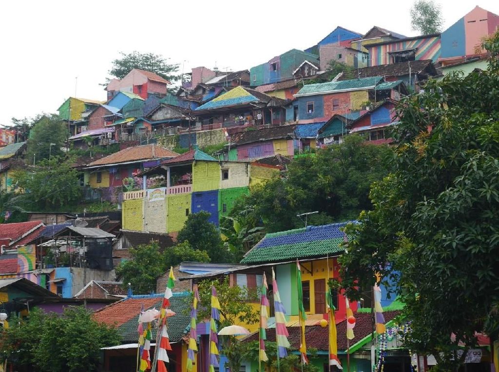 Kampung Pelangi di Semarang, Destinasi Wisata saat Weekend Kampung Pelangi di Semarang, Destinasi Wisata saat Weekend