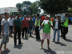 Tuntut Kesejahteraan, Karyawan Pabrik di Purworejo Mogok Kerja