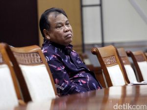 Arief Hidayat Akui Pertemuan dengan Bamsoet Terkait Uji Hakim MK Arief Hidayat Akui Pertemuan dengan Bamsoet Terkait Uji Hakim MK