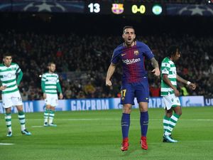 Dortmund Pinjam Paco Alcacer dari Barcelona