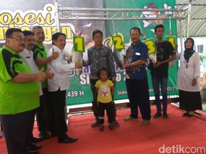 Bandeng Seberat 7,70 Kg jadi Juara Festival Bandeng Kawak di Sidoarjo