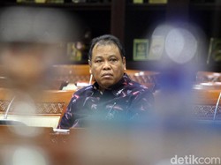 Busyro dkk Cabut Gugatan Pansus Angket, Ketua MK: Tak Masalah