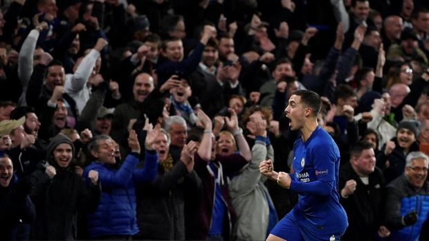 Eden Hazard sudah mengemas 11 gol di Chelsea musim ini. (