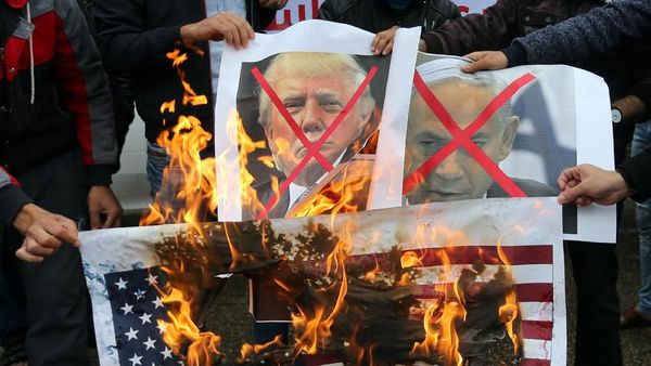 Akan Akui Yerusalem, Trump Menuai Banyak Protes