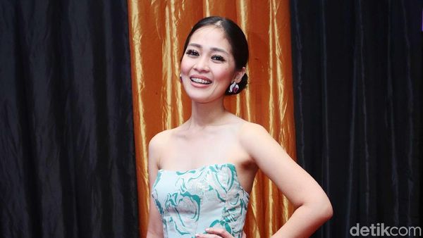 Batal Cerai dari David NOAH, Ini Penampilan Gracia Indri