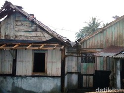 Angin Puting Beliung di Wonosobo Rusak Puluhan Rumah Warga