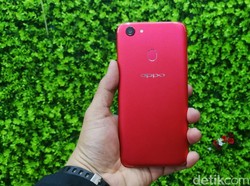 Kuota Pemesanan Tinggi, Oppo Sempat Berhentikan Pre Order F5