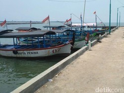 Cuaca Buruk, Pelayanan Wisata Ke Pulau Panjang Jepara Masih Ditutup