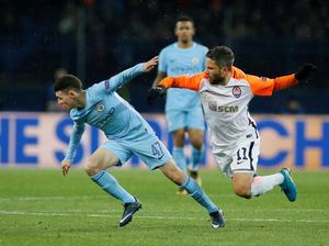 Tumbangkan City, Shakhtar Lolos