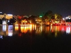 Mau Jalan-jalan Malam di Hanoi, Simak Dulu Ulasannya