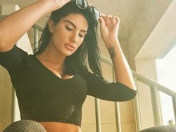 Kisah August Ames, Bintang Porno yang Bunuh Diri karena Depresi