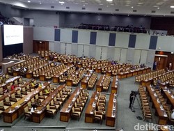 RUU MD3 Hidupkan Kembali Pasal Hak Imunitas Anggota Dewan via MKD