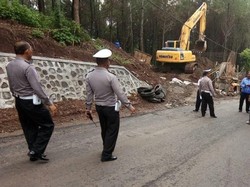 Jalur Penyelamat Pacet-Cangar Ditargetkan Rampung Akhir 2017