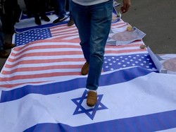 Balas Roket dari Gaza, Serangan Udara Israel Lukai 25 Orang