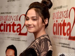 10 Artis Muda Cewek TerHOT