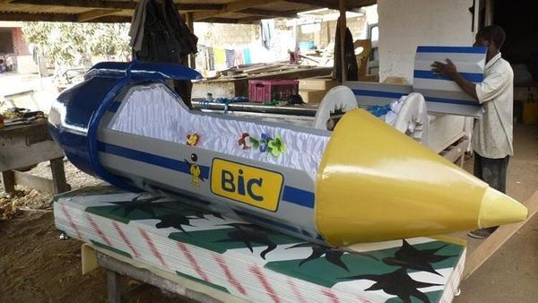 Foto: Peti Mati yang Tak Biasa