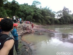 Dua Korban Hanyut di Sungai Progo Belum Ditemukan