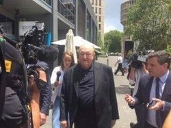Uskup Agung Adelaide Jalani Persidangan di NSW