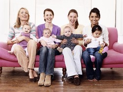 Komunitas Ibu-ibu Bermanfaat Banget Lho Buat Psikologis Bunda