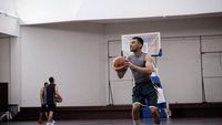 10 Artis yang Gemar Makin Basket, Kamu Juga Suka?
