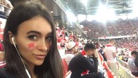Gameeva tak pernah absen menonton pertandingan Spartak. Bukan di bench, melainkan di tribune (Foto: dok. Instagram -- @gameeva_victoria)