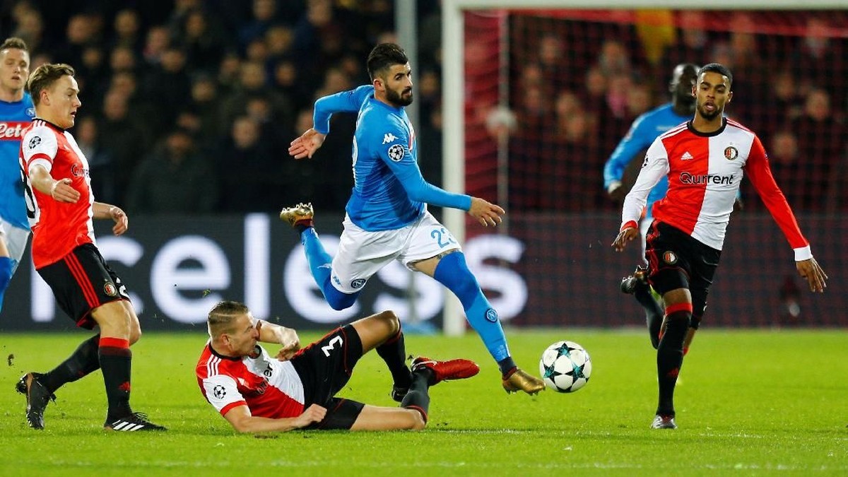 Napoli kalah 1-2 dari Feyenoord (Michael Kooren/Reuters)
